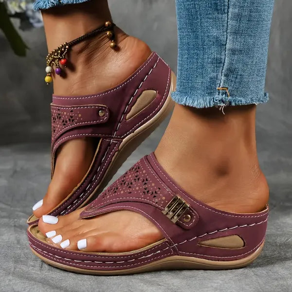 Verna™ Sandaloi