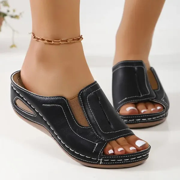 Tessa™  Sandaloi de Comfort