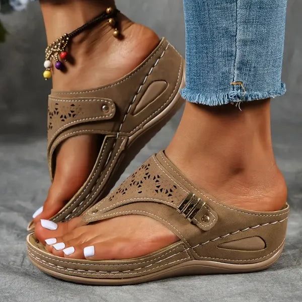 Verna™  Sandaloi